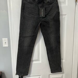 Risen Black Skinny Jeans